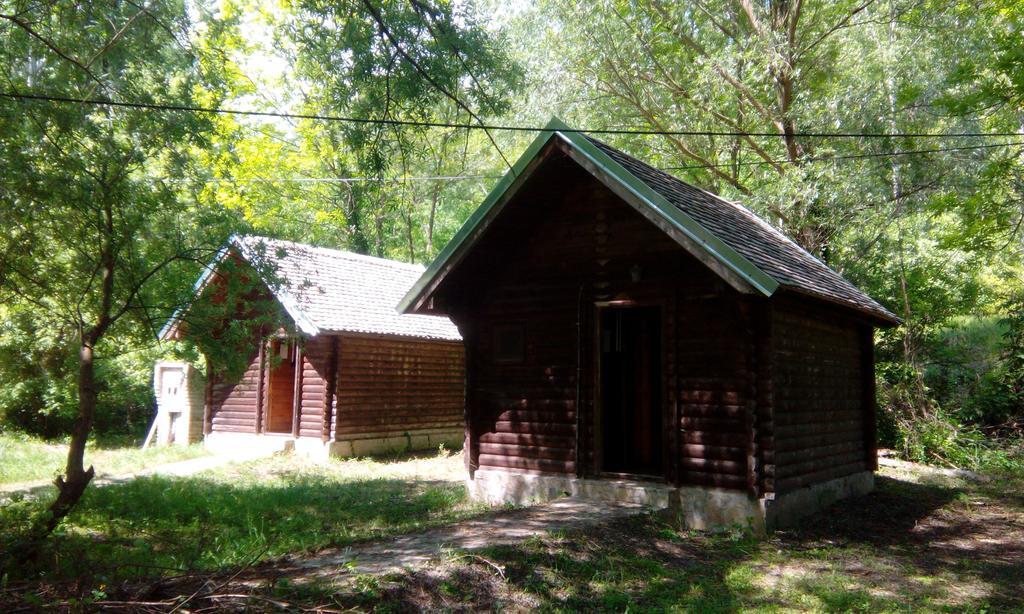 Chalets&Rooms Čarda Šebešfok Bezdan Buitenkant foto