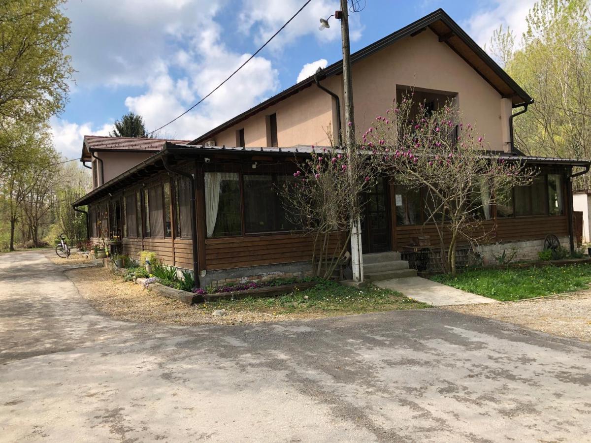 Chalets&Rooms Čarda Šebešfok Bezdan Buitenkant foto